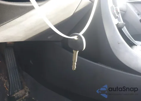 2012 Hyundai Elantra Gls z USA, uszkodzony, nr VIN 5NPDH4AE5CH111324